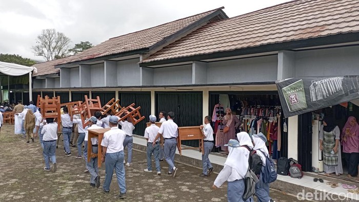 Pelajar SMKN Purbalingga Belajar di Pasar Ganjar Pranowo Beri Tanggapan