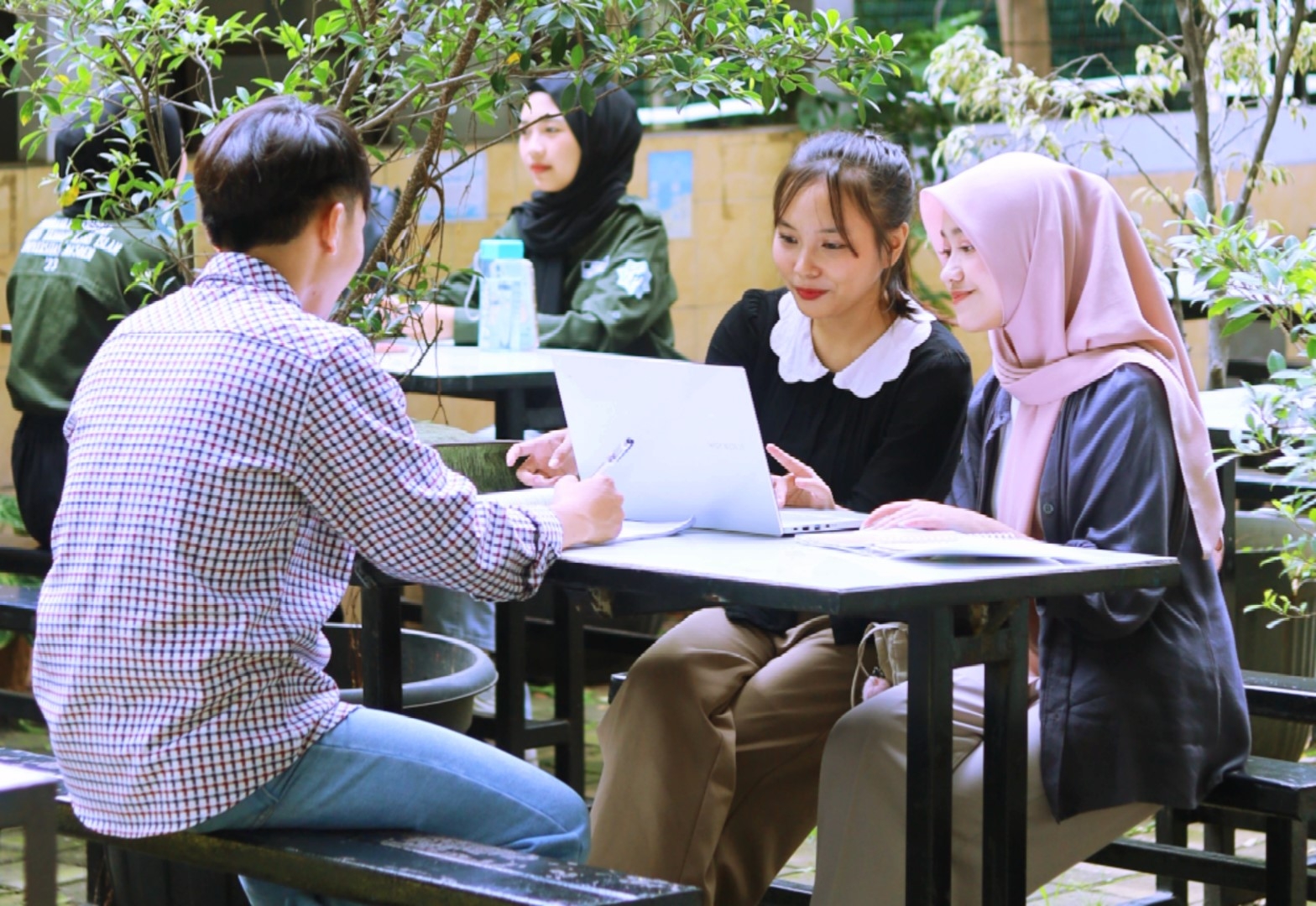 9 Tips Sukses Menjalani Kehidupan Di Universitas Di Bandung